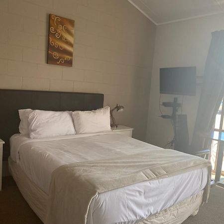 Acorn Estate Motel Masterton Eksteriør billede