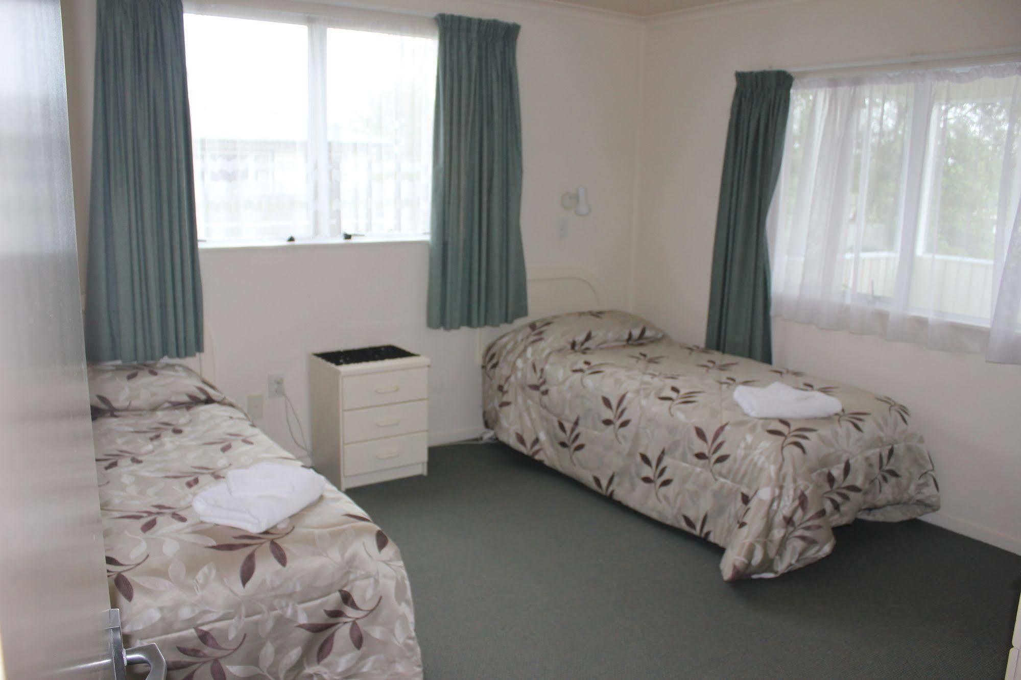 Acorn Estate Motel Masterton Eksteriør billede