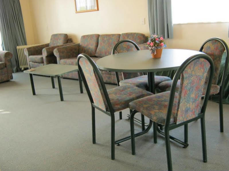 Acorn Estate Motel Masterton Eksteriør billede